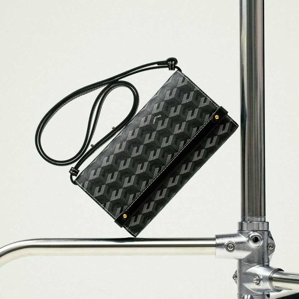Diego Shoulder Bag - Black (Pre-Order)